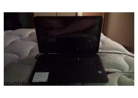 HP Touchsmart Laptop LIKE NEW